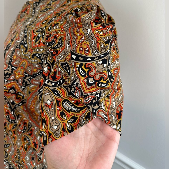 MICHAEL KORS Black, Beige & Orange Printed Gold Chain Petal Sleeve Top | Size XL - Picture 7 of 16